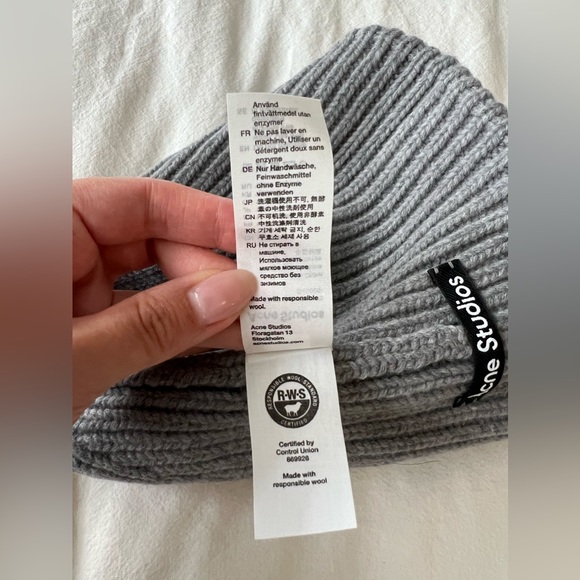 Acne Studios Mini Pansy Beanie Grey - Picture 4 of 5